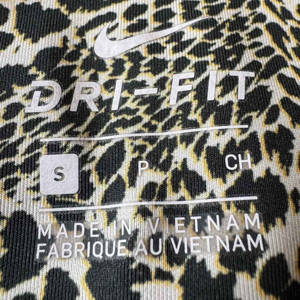 Nike Women’s Dri Fit Animal Leopard Print 7/8 Ankle Workout Leggings Size Small